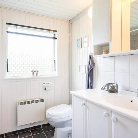 Ferienhaus Enchanting Forest Retreat-by Traum *